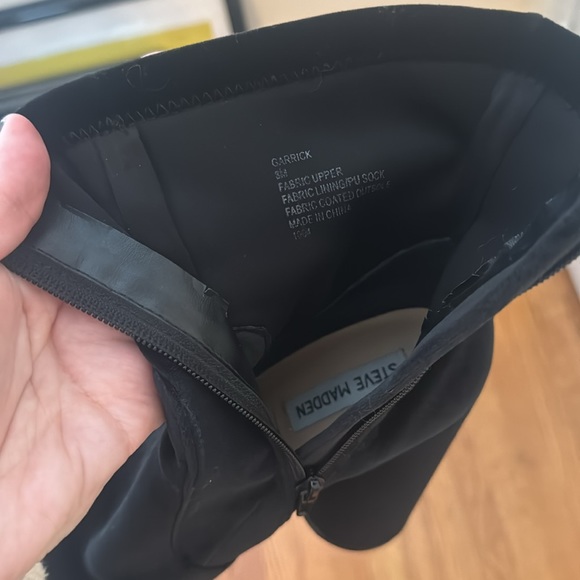 Steve Madden Garrick Velvet Booties - Picture 6 of 6